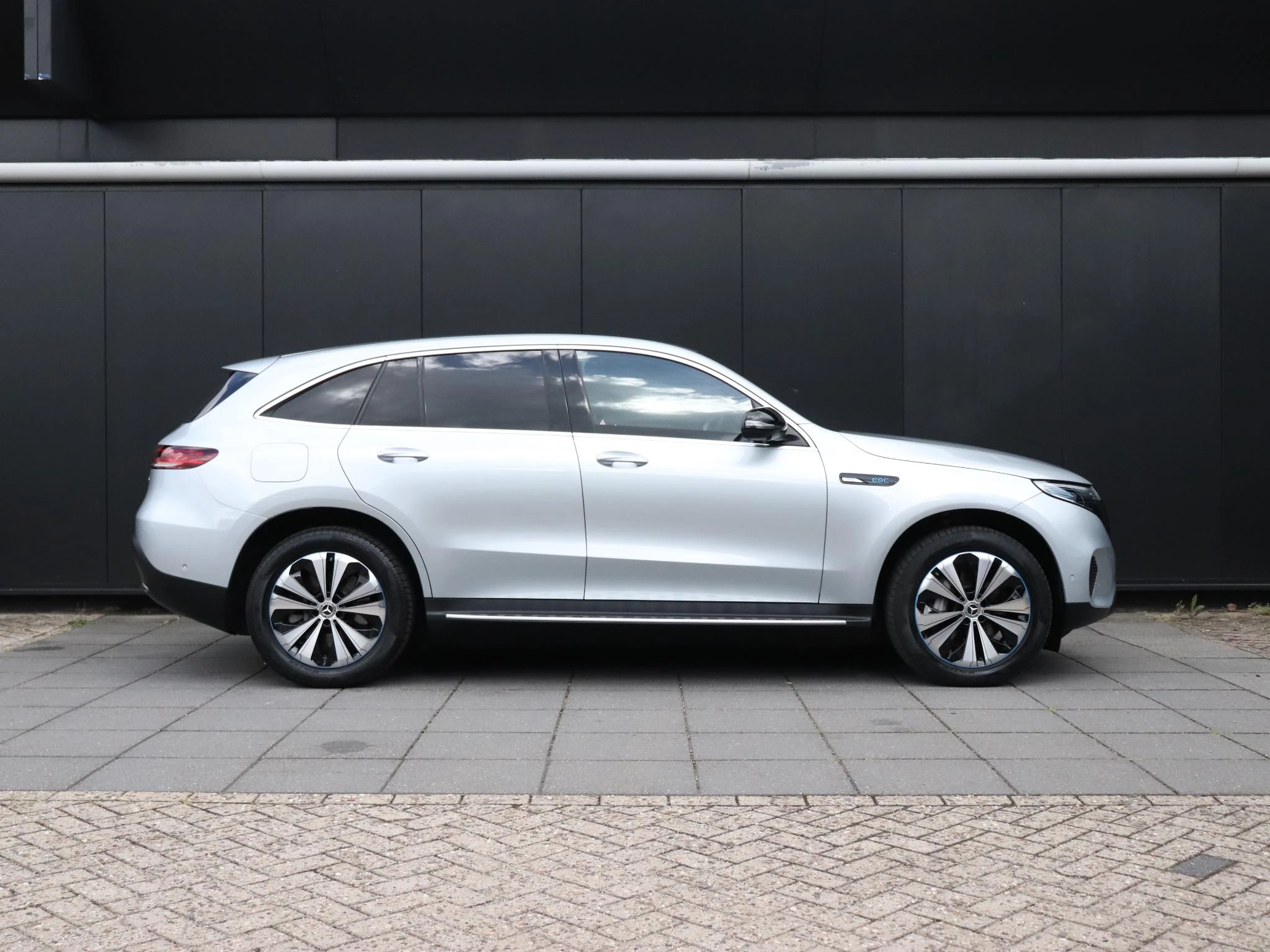 Hoofdafbeelding Mercedes-Benz EQC