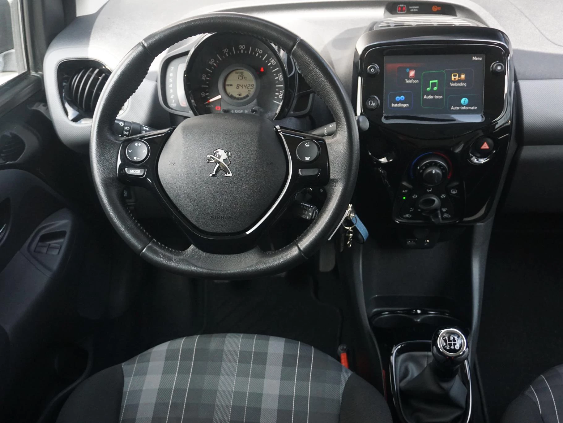 Hoofdafbeelding Peugeot 108
