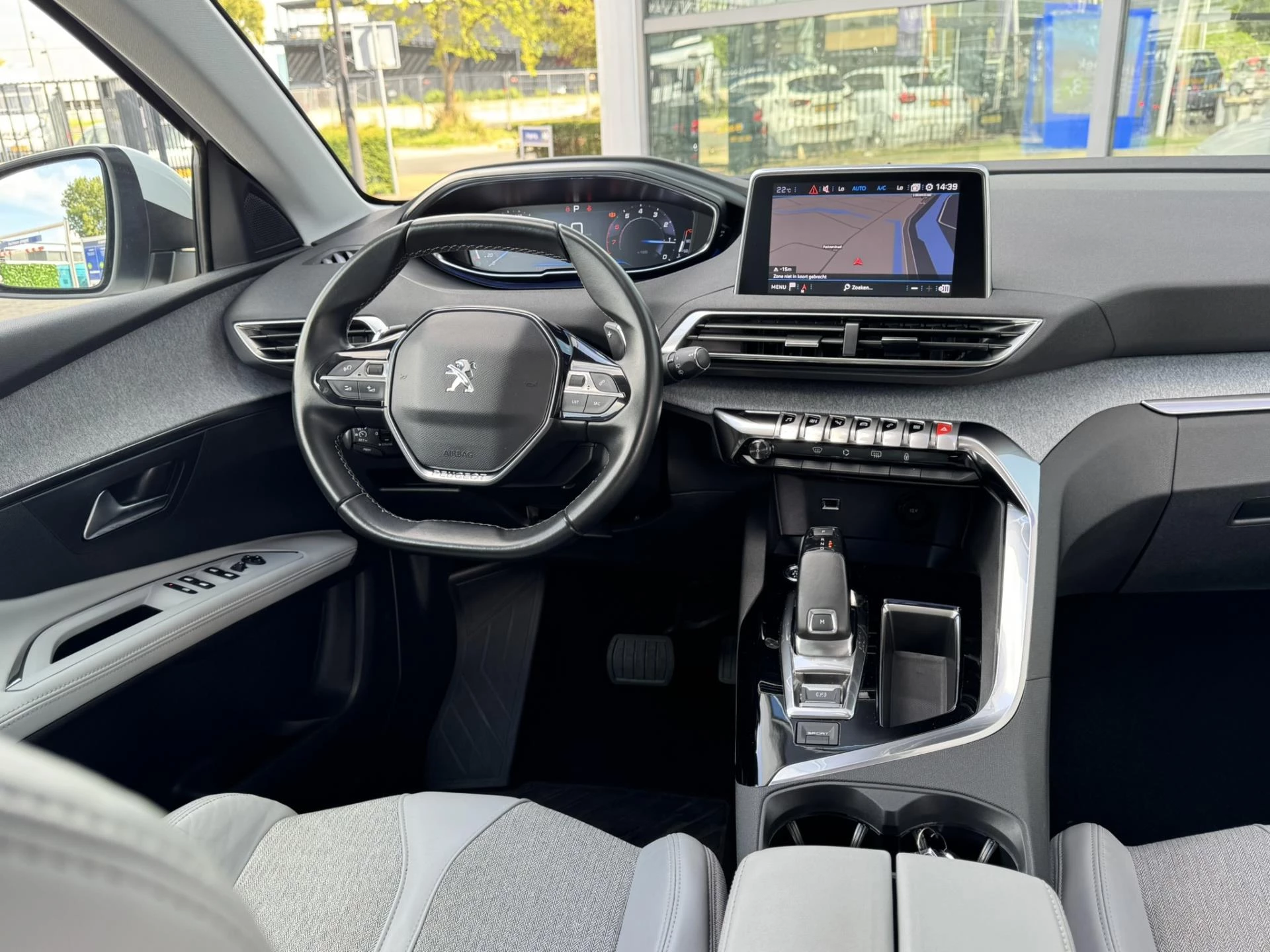 Hoofdafbeelding Peugeot 5008