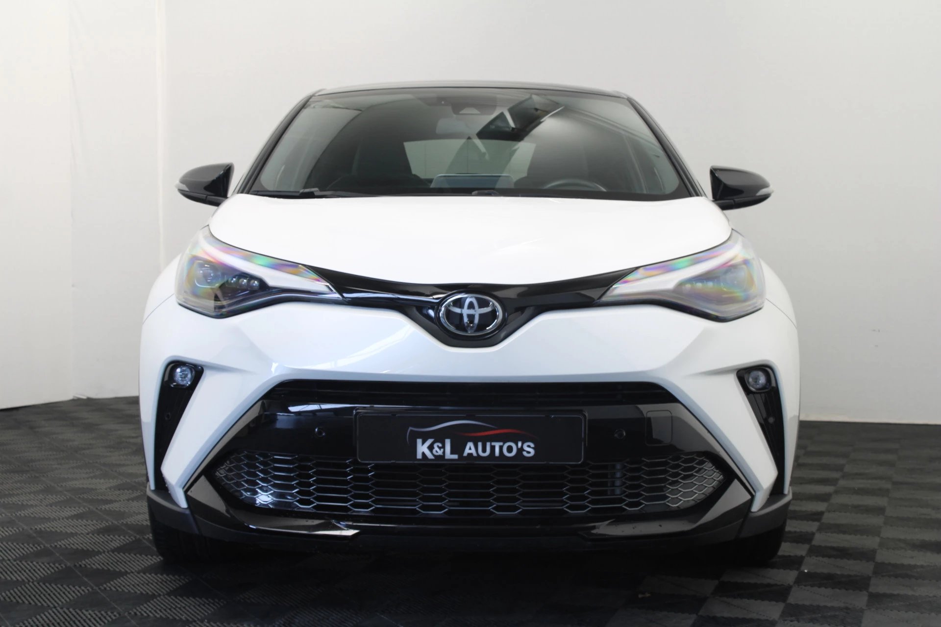 Hoofdafbeelding Toyota C-HR