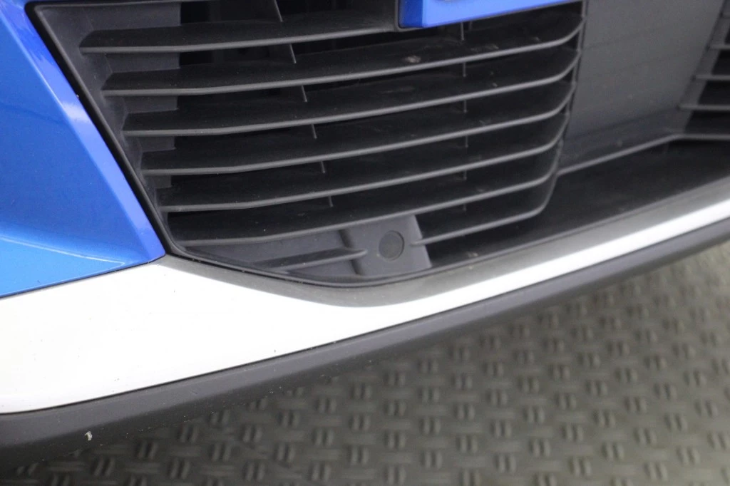 Hoofdafbeelding Peugeot e-2008