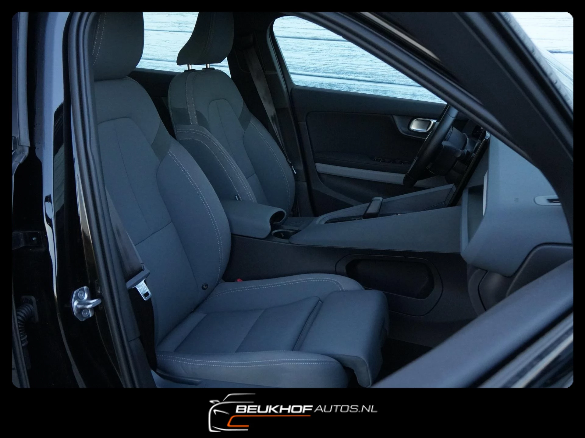 Hoofdafbeelding Polestar 2