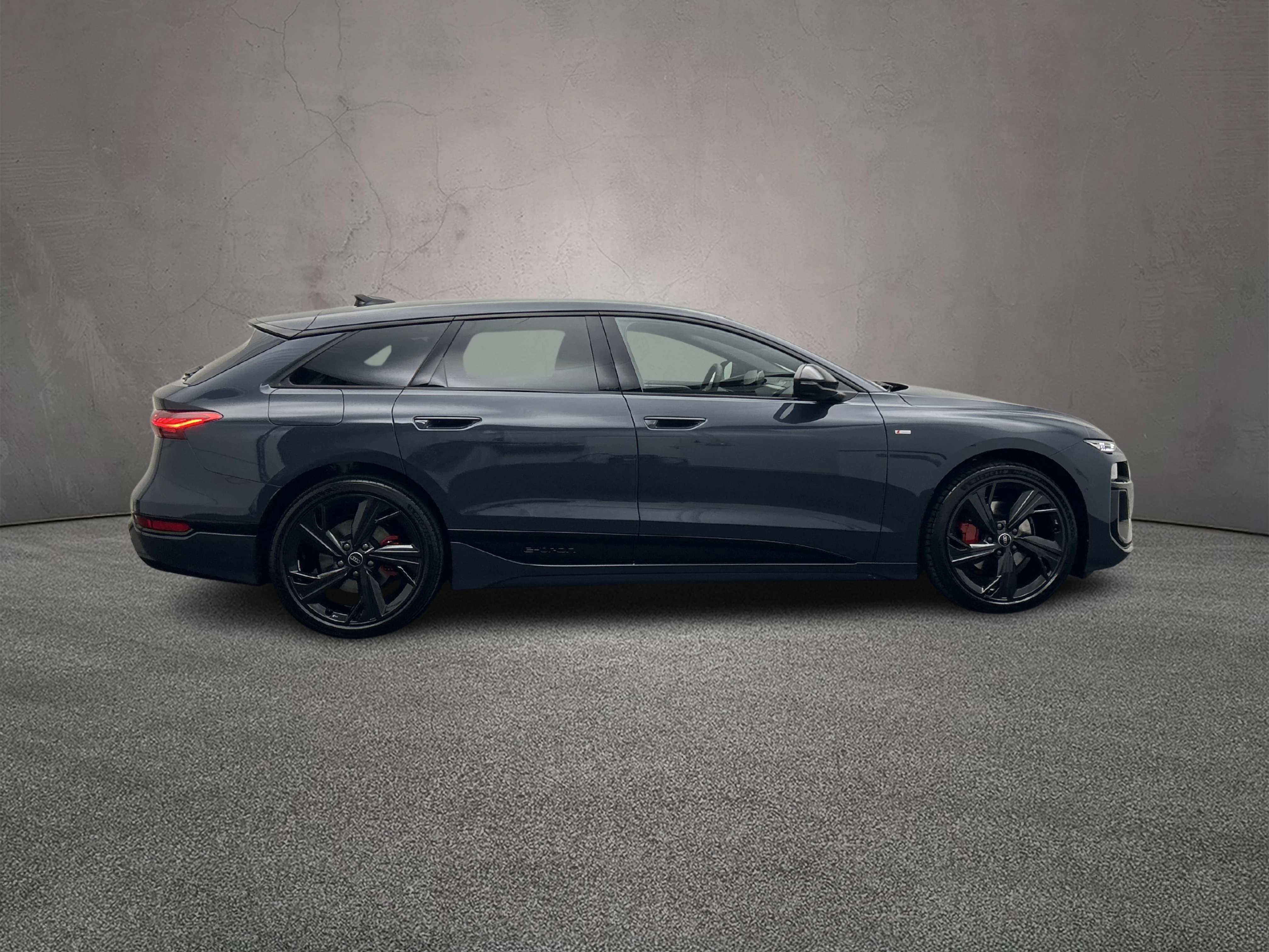 Hoofdafbeelding Audi A6 Avant e-tron