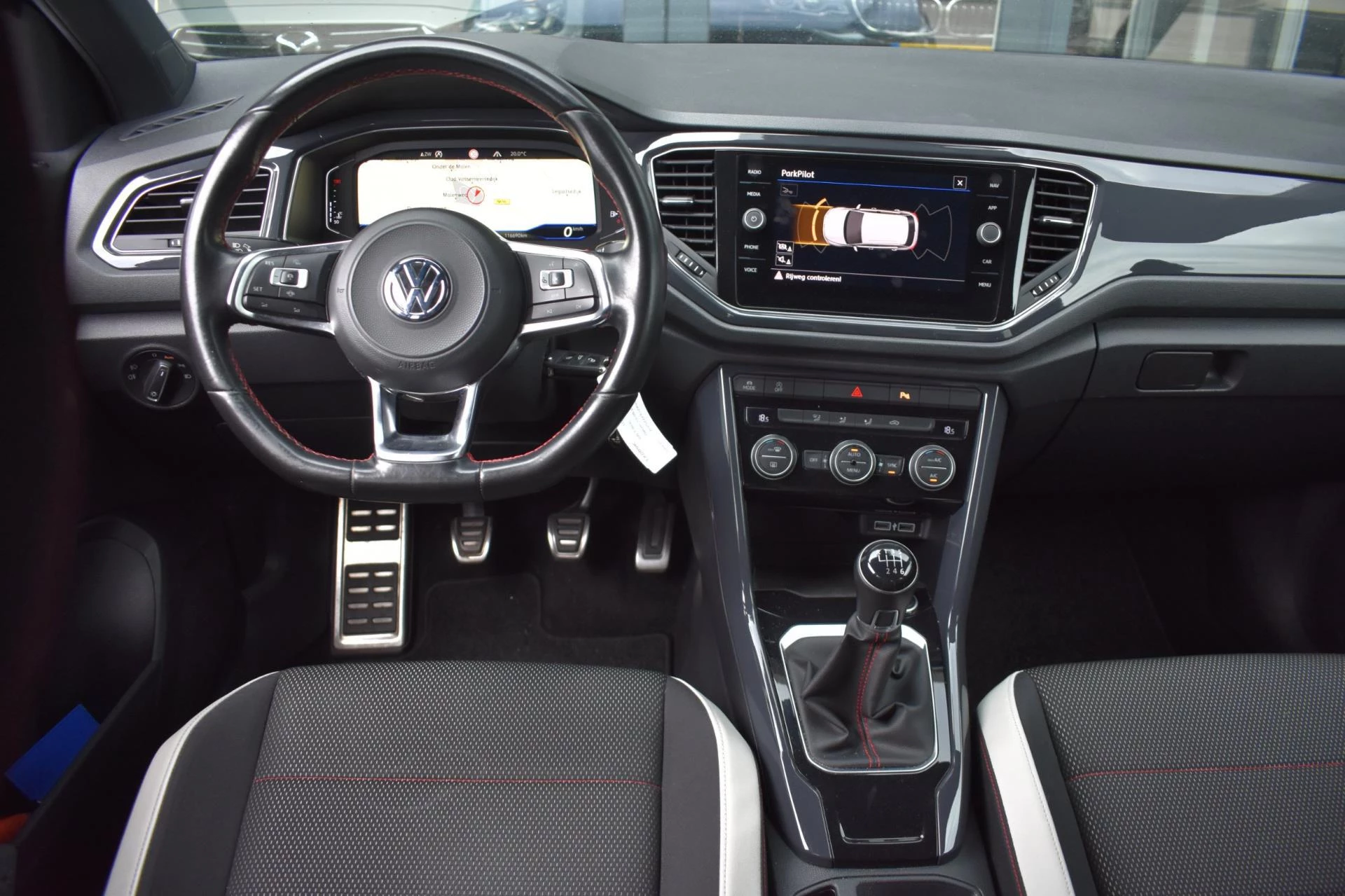 Hoofdafbeelding Volkswagen T-Roc