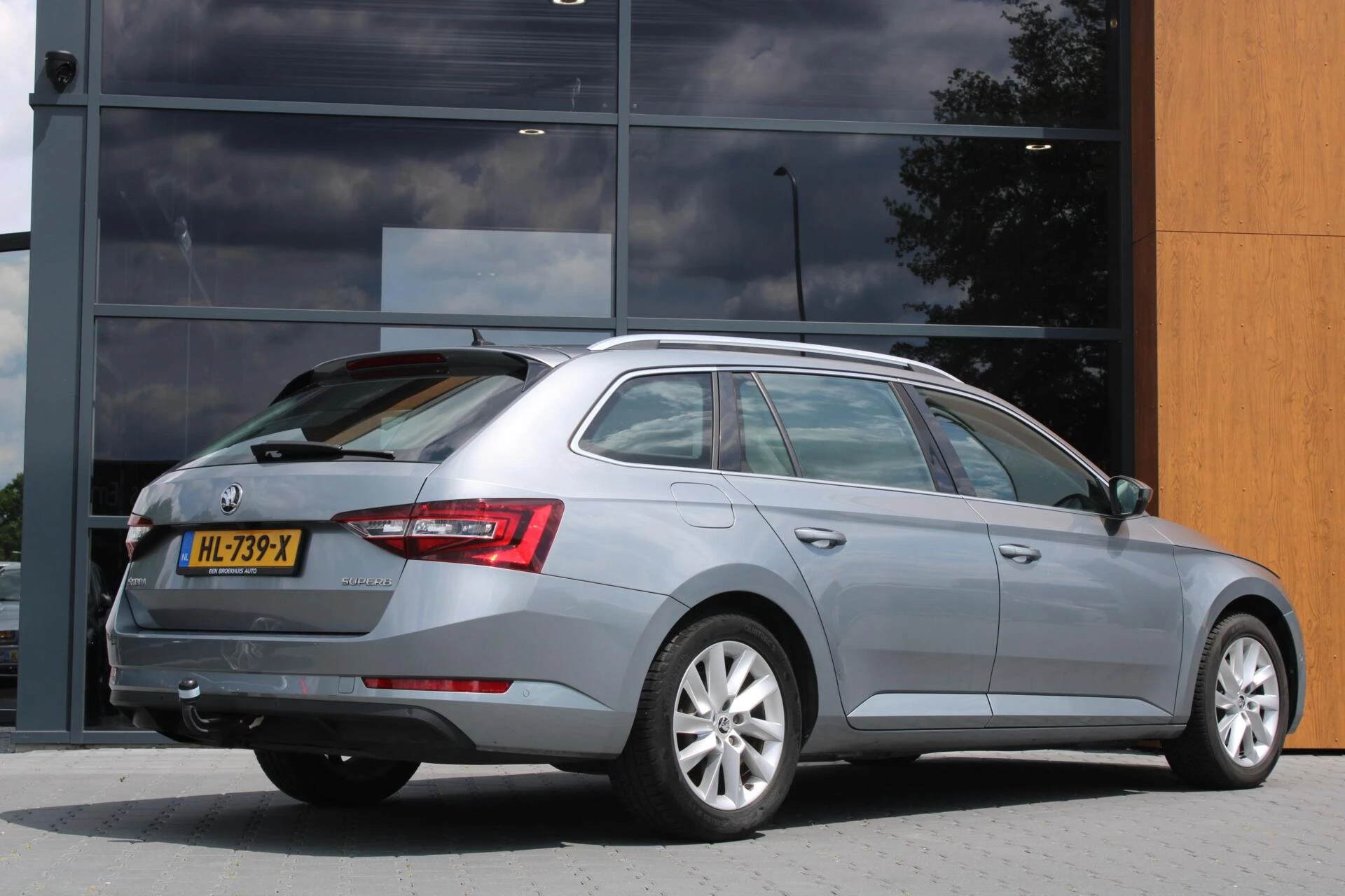Hoofdafbeelding Škoda Superb