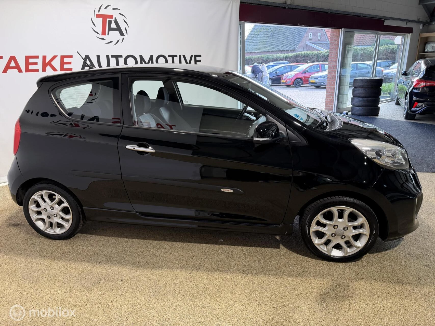 Hoofdafbeelding Kia Picanto