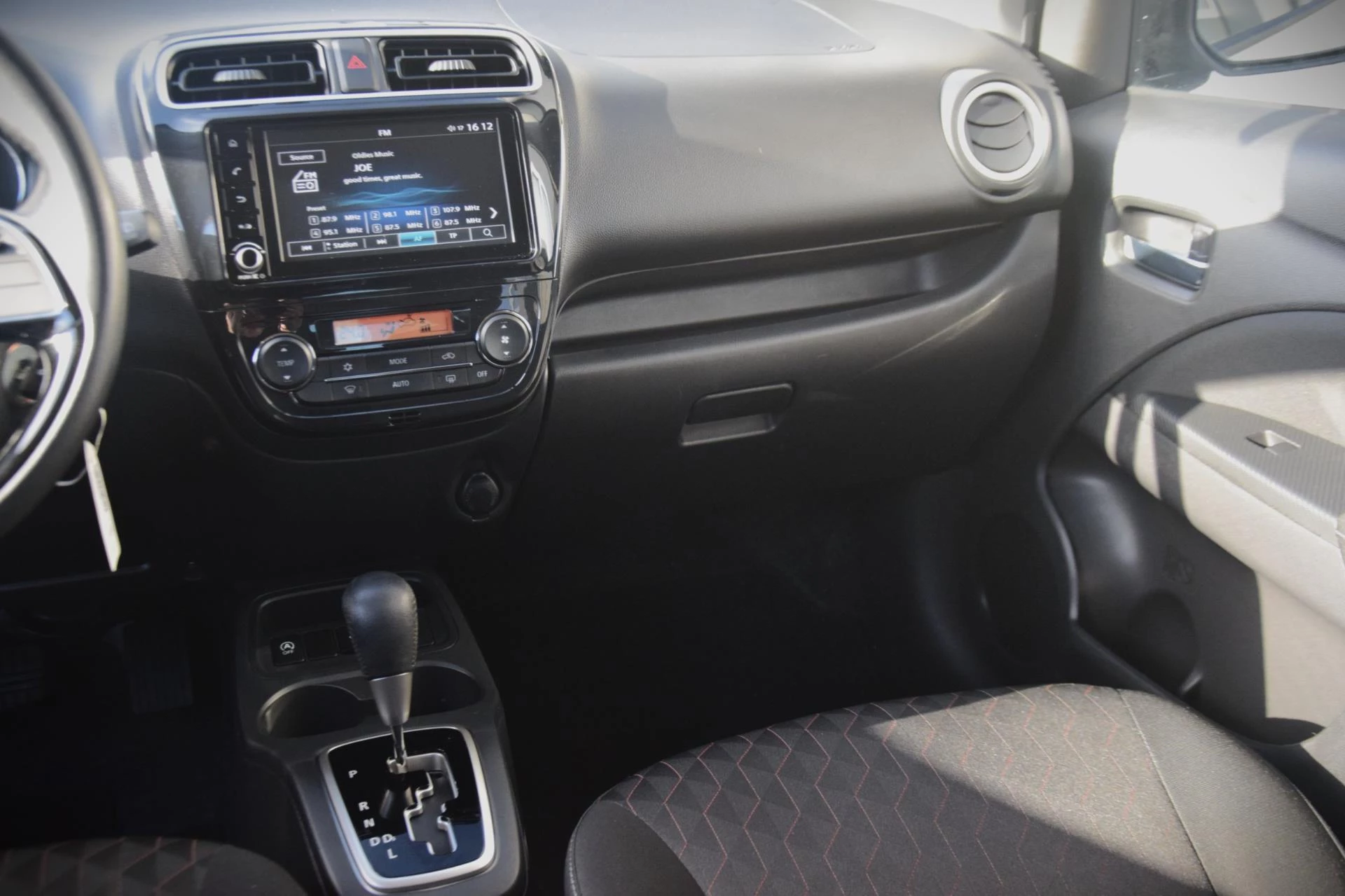 Hoofdafbeelding Mitsubishi Space Star