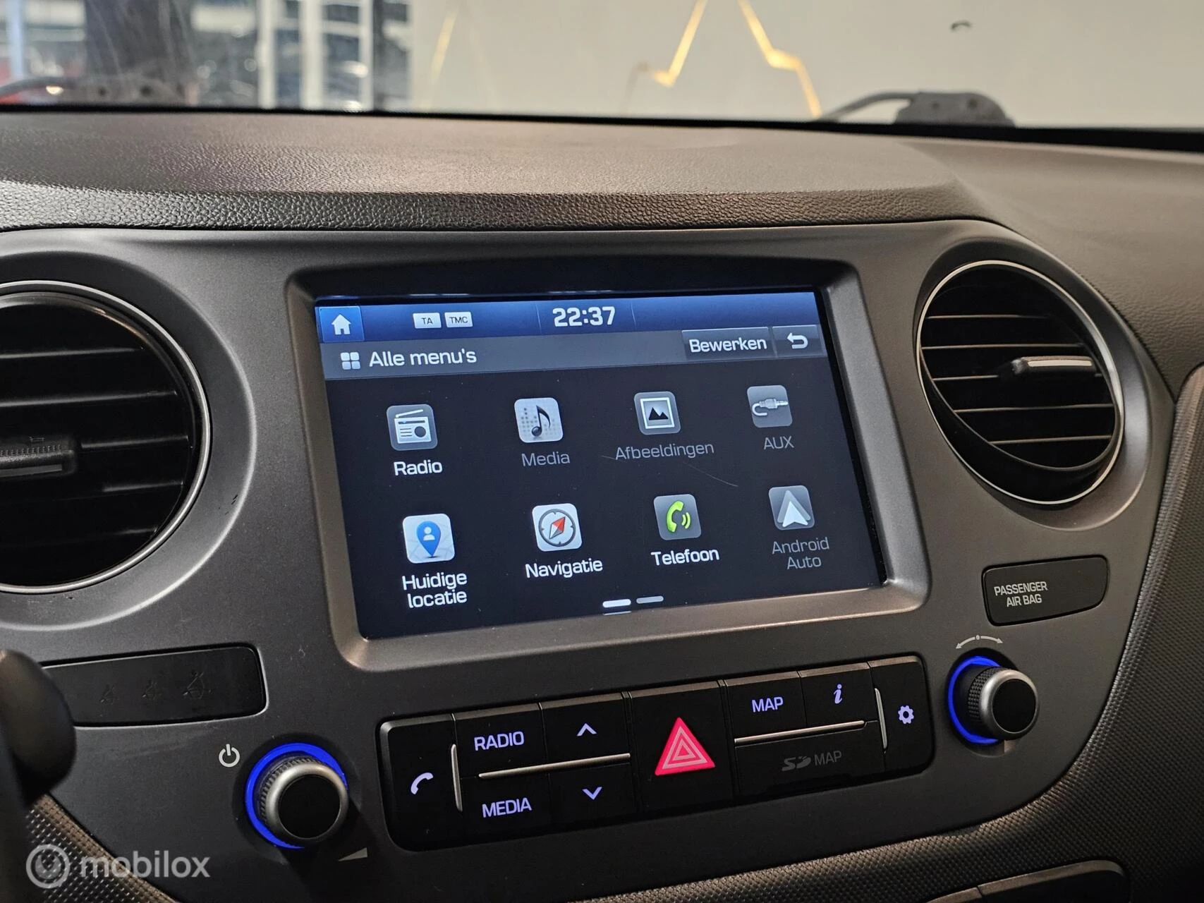 Hoofdafbeelding Hyundai i10