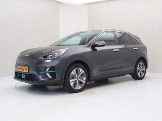Kia e-Niro e-Niro ExecutiveLine 204pk 64kWh [ 3FASE+WARMTEPOMP+SCHUIFDAK+STOELVENTILATIE+JBL+BLIS+STUUR/STOELVERWARMING ]