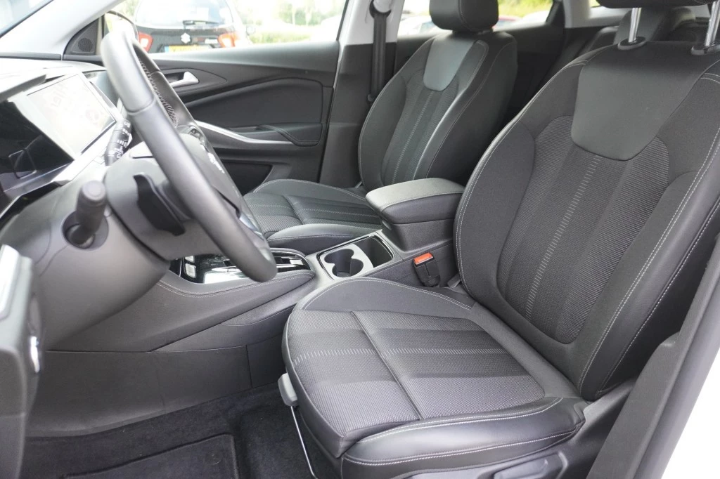Hoofdafbeelding Opel Grandland