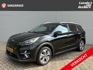 Kia e-Niro DynamicPlusLine 64 kWh 3-Fase Schuif-/kantel Dak | Groot scherm Navigatie | Adaptieve Cruise | Parkeersensoren | Stoel + stuur verwarming | Climate