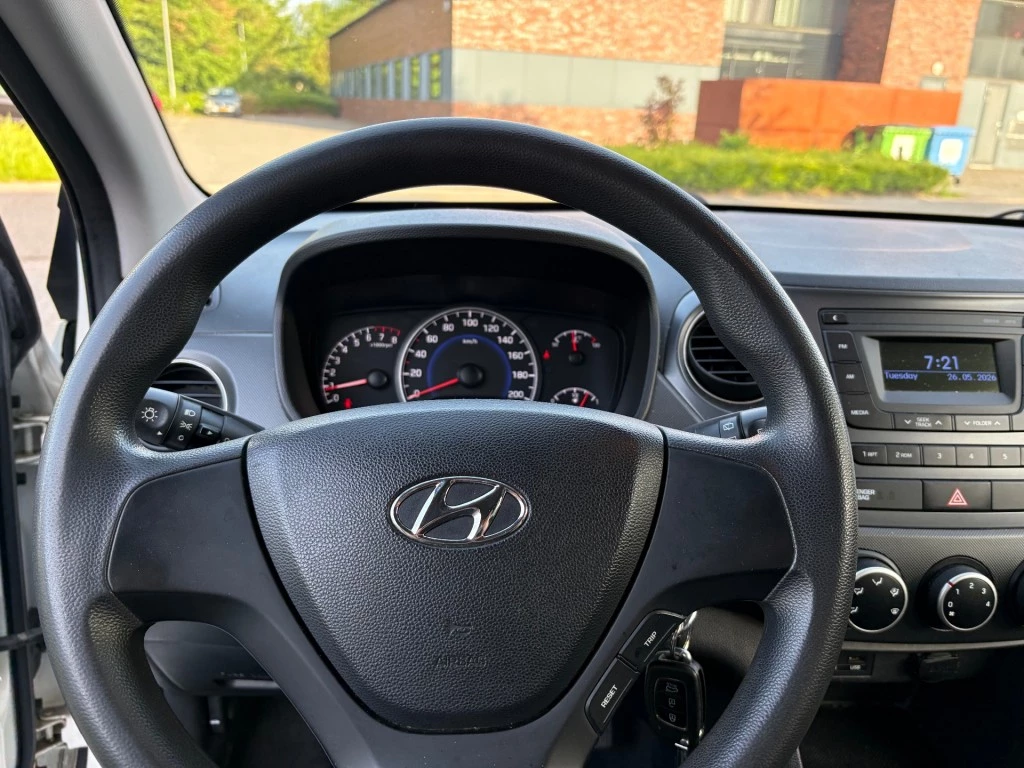 Hoofdafbeelding Hyundai i10