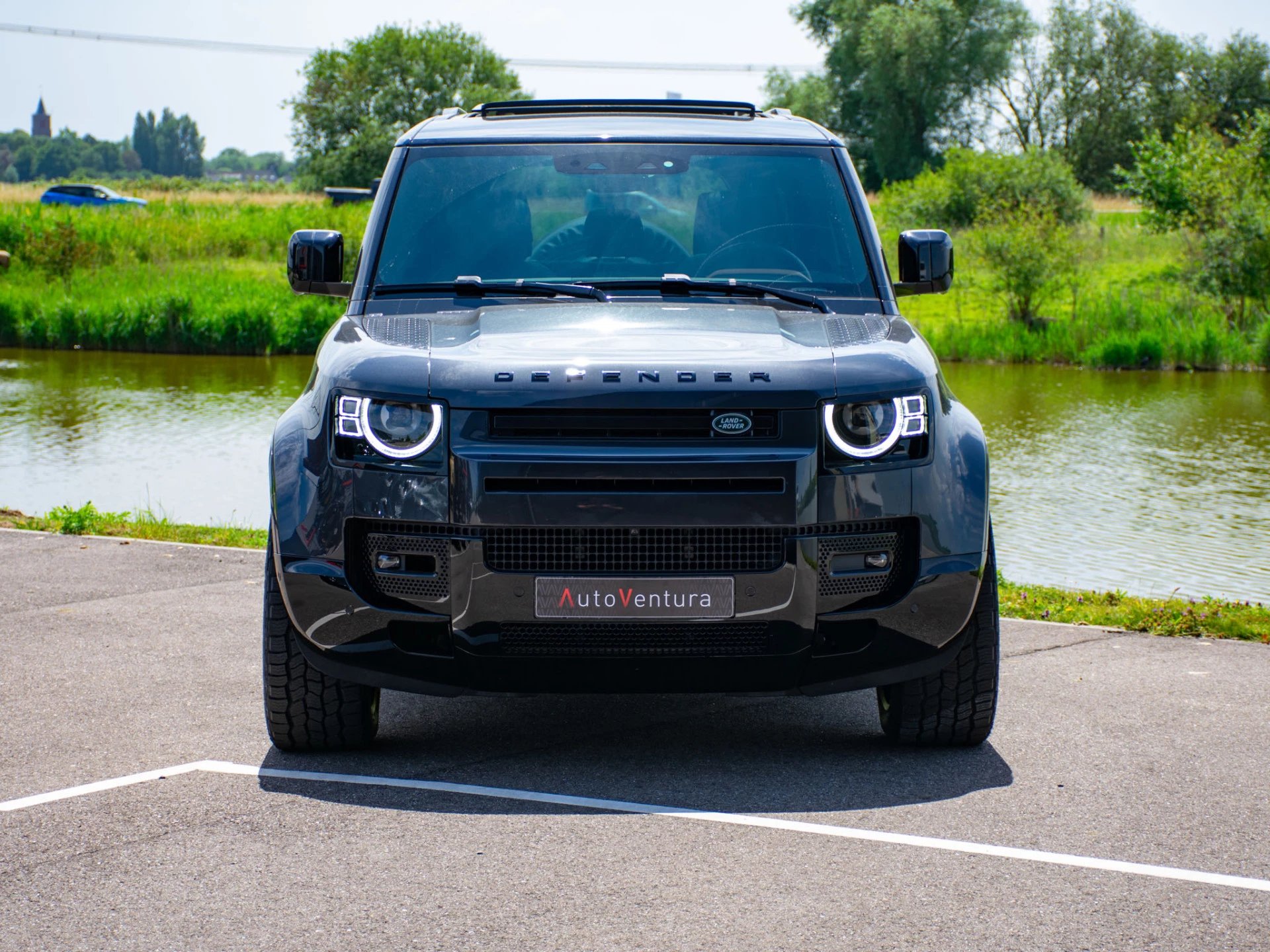 Hoofdafbeelding Land Rover Defender