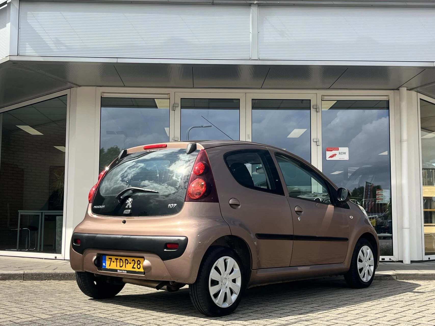 Hoofdafbeelding Peugeot 107