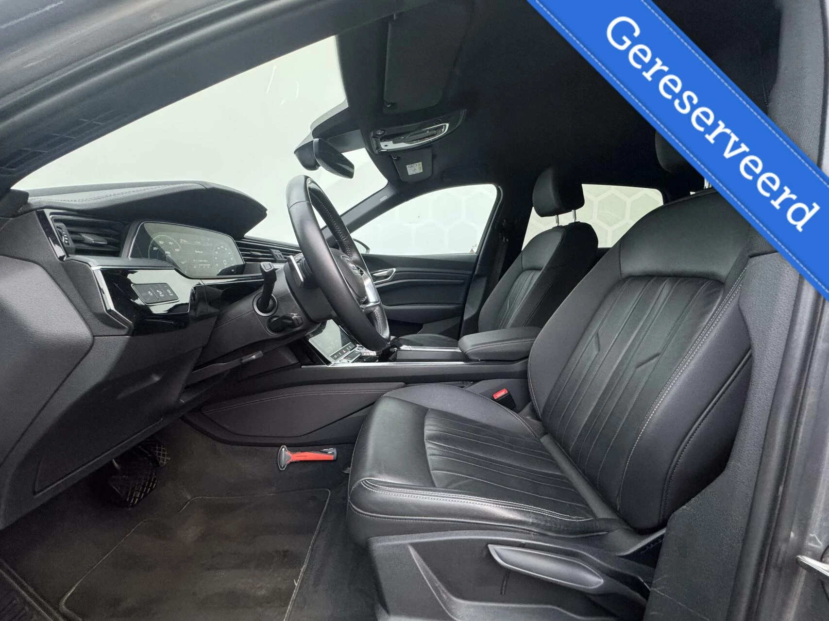 Hoofdafbeelding Audi e-tron