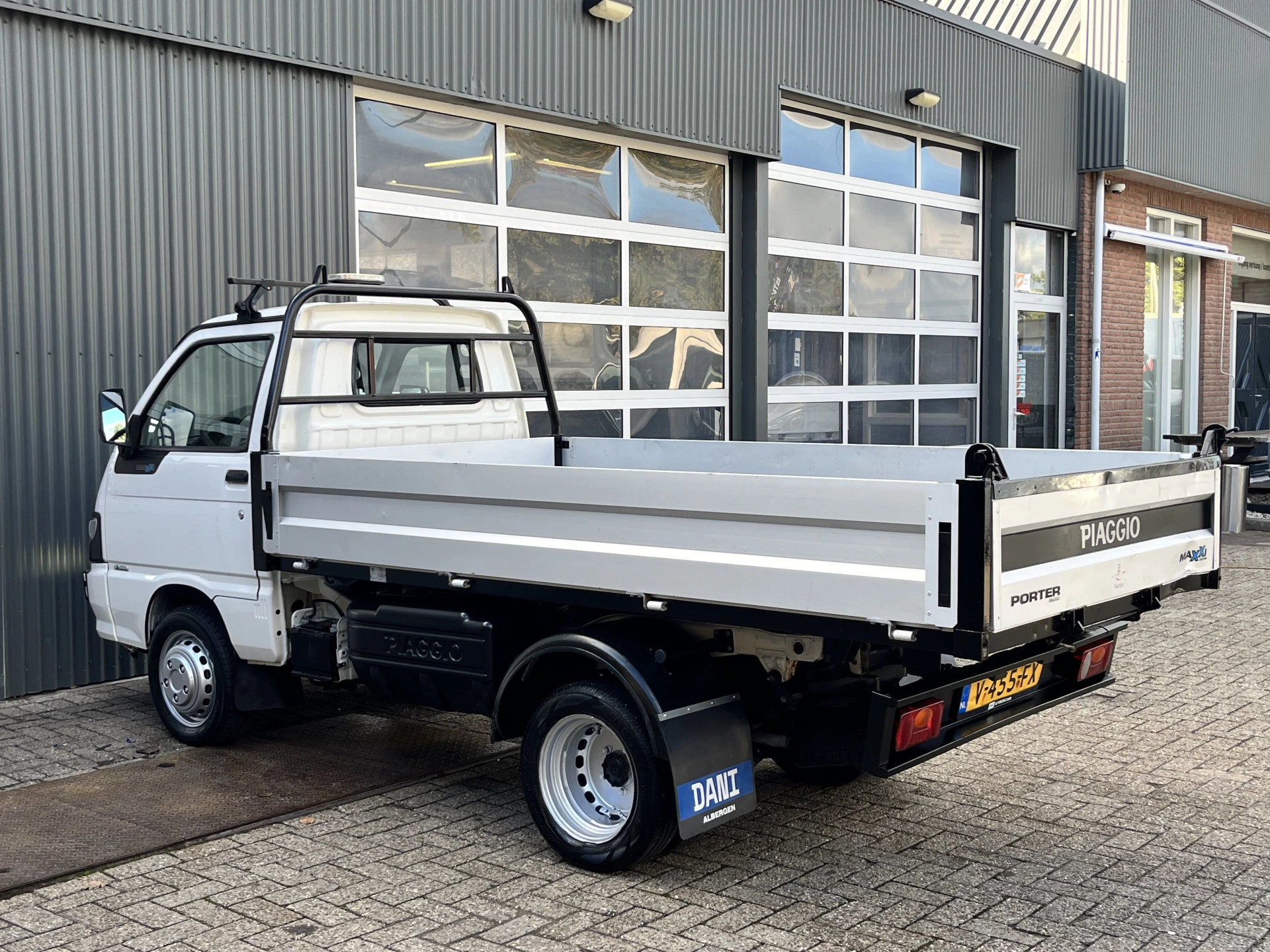 Hoofdafbeelding Piaggio Porter