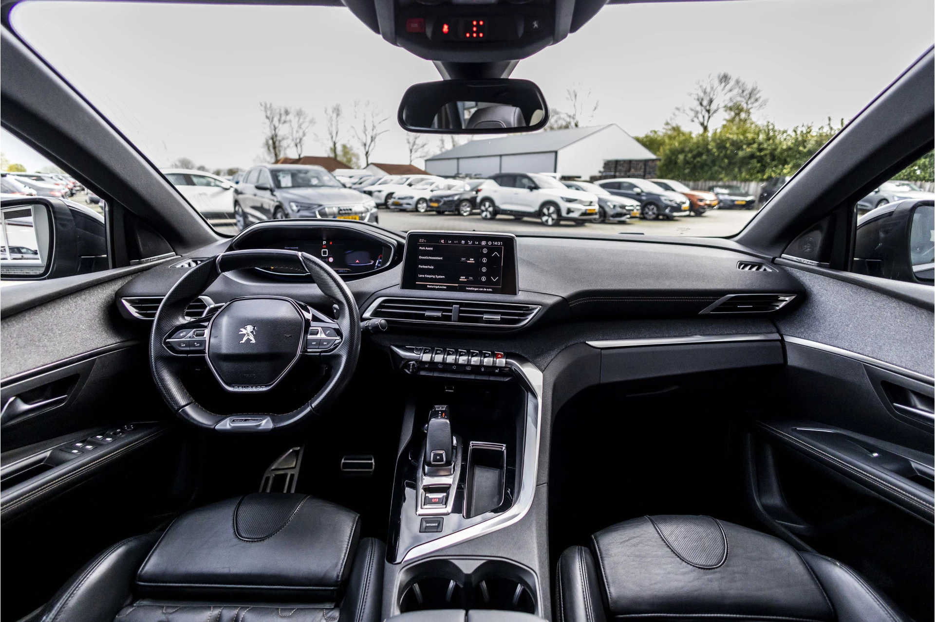 Hoofdafbeelding Peugeot 5008