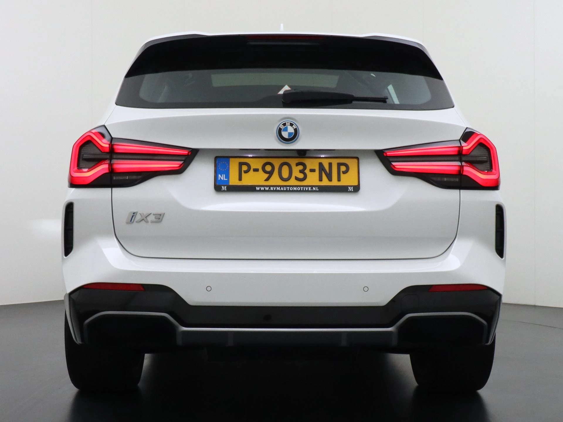 Hoofdafbeelding BMW iX3