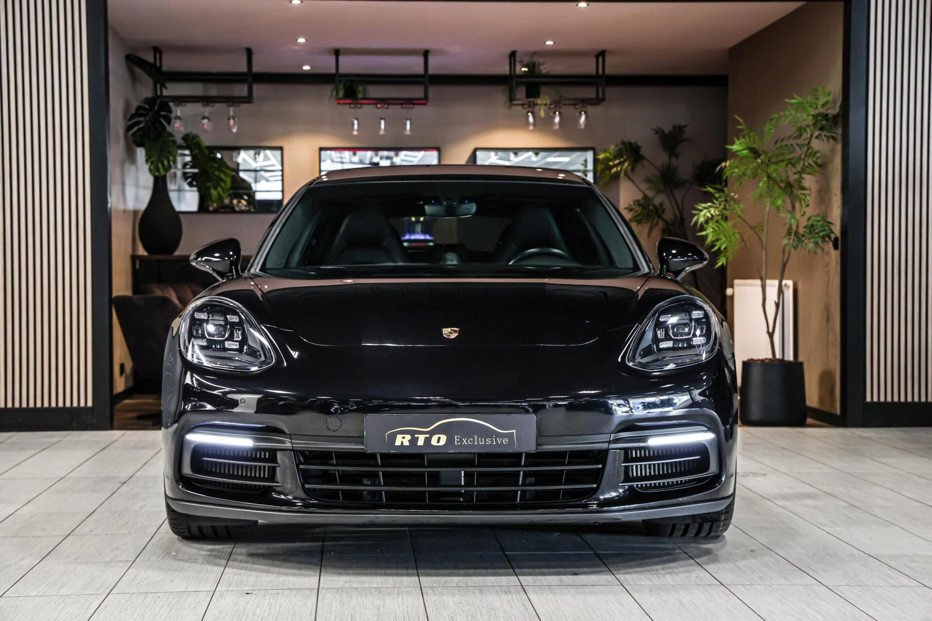 Hoofdafbeelding Porsche Panamera