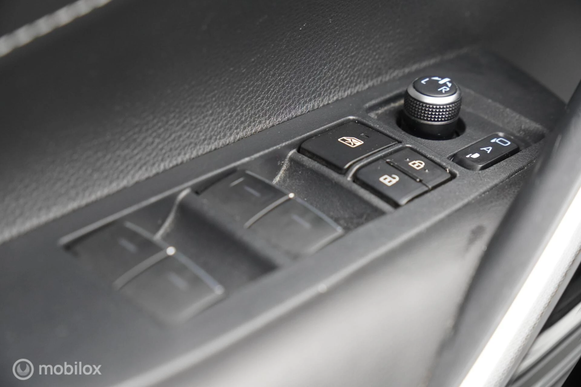 Hoofdafbeelding Toyota Corolla