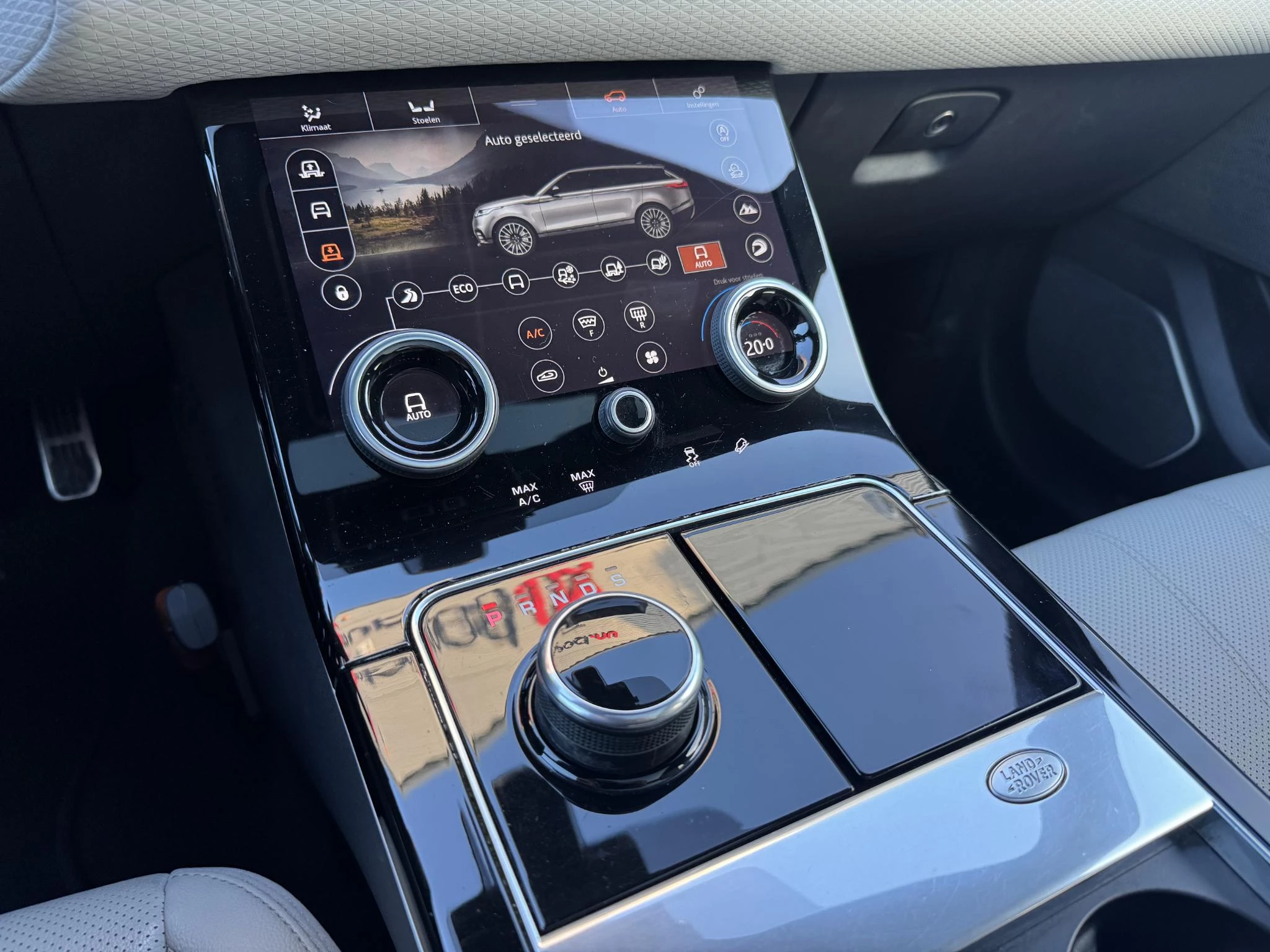 Hoofdafbeelding Land Rover Range Rover Velar