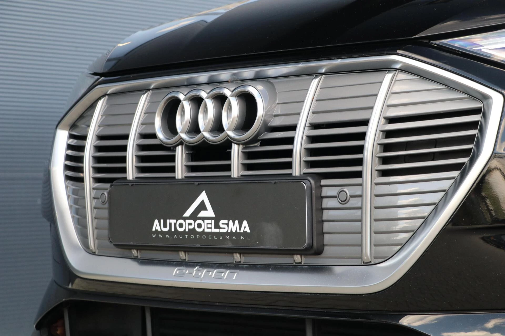 Hoofdafbeelding Audi e-tron