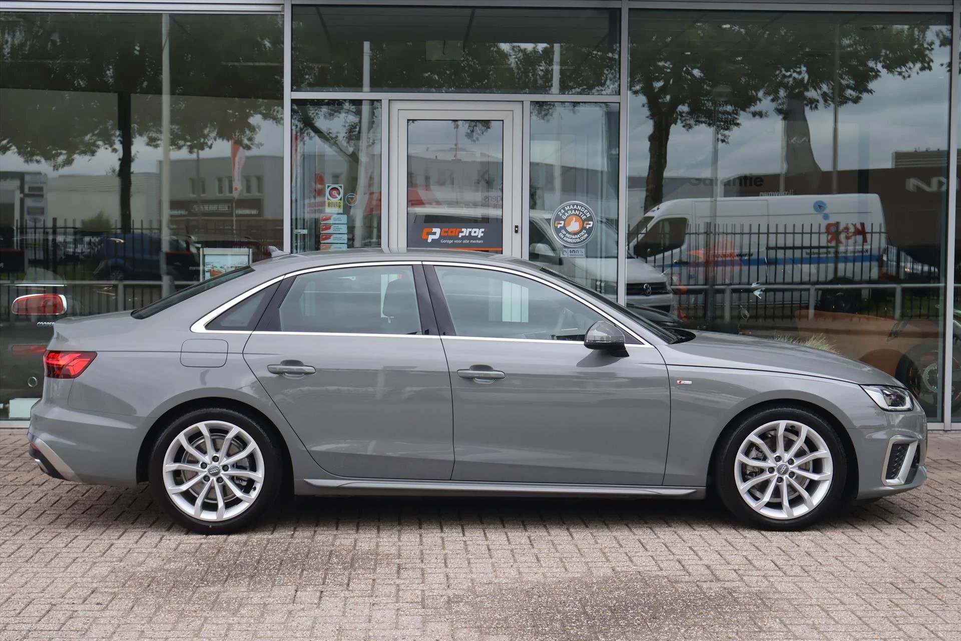 Hoofdafbeelding Audi A4