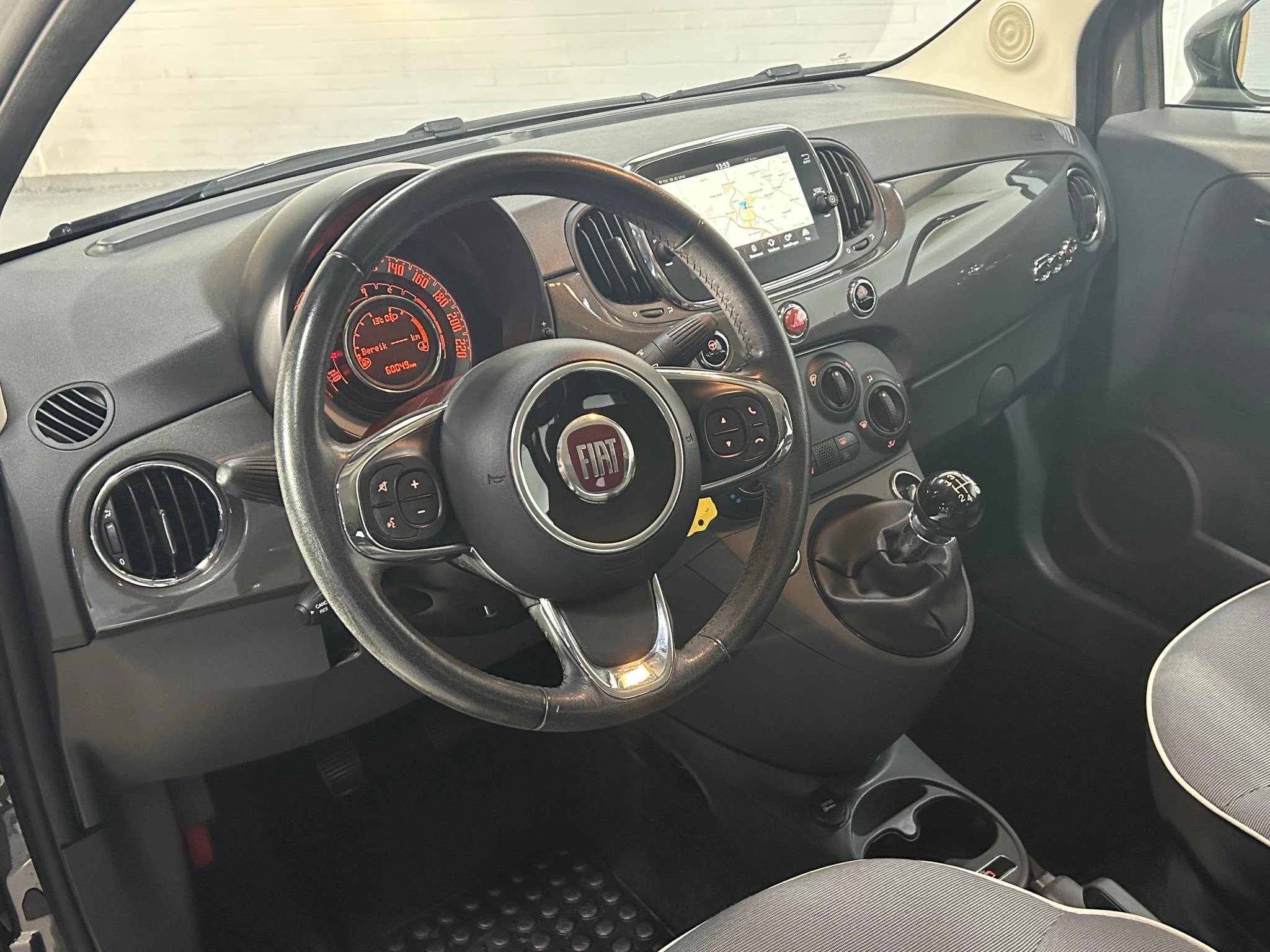 Hoofdafbeelding Fiat 500C