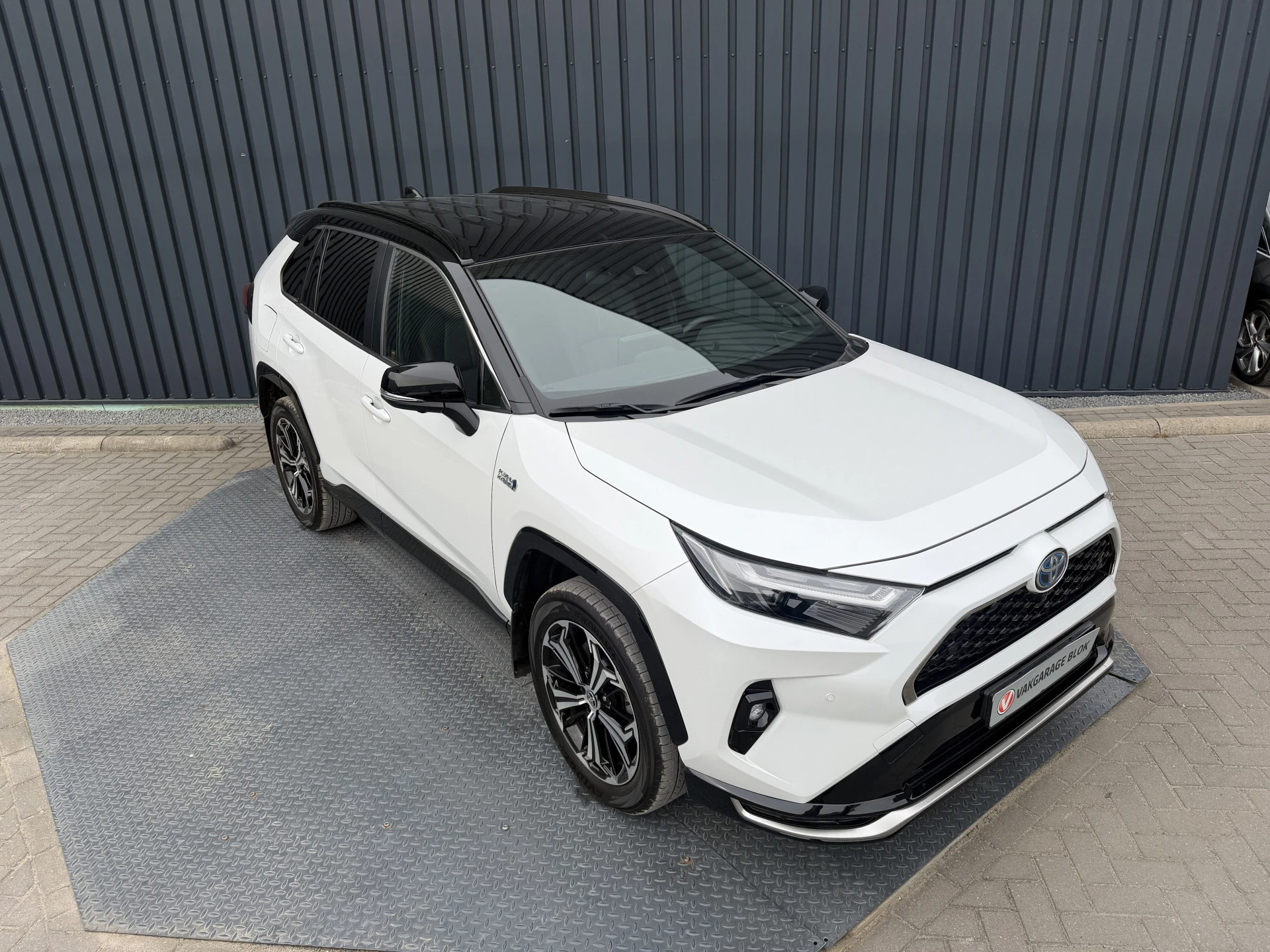 Hoofdafbeelding Toyota RAV4