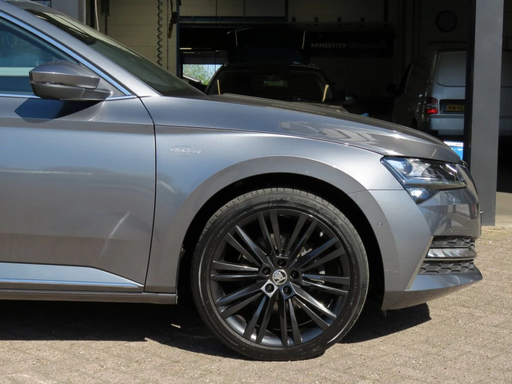 Hoofdafbeelding Škoda Superb