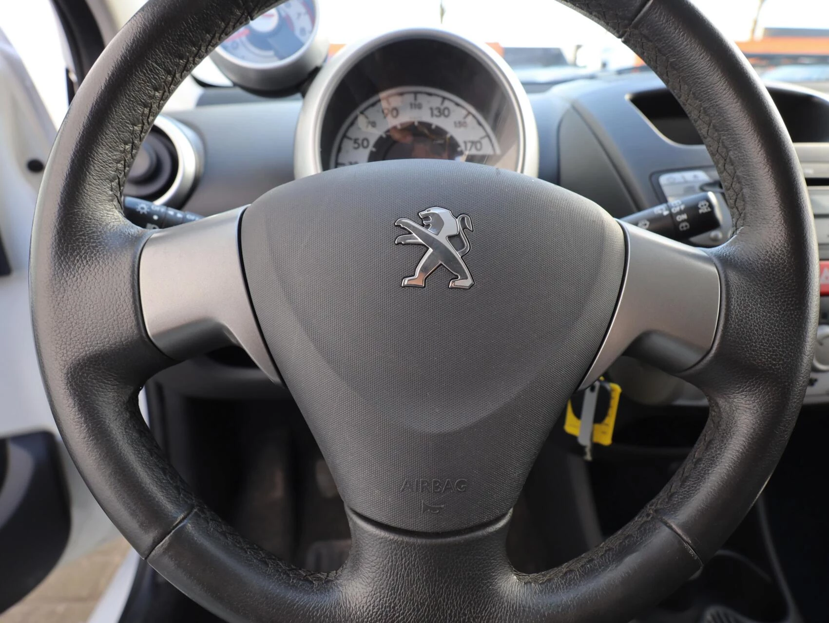 Hoofdafbeelding Peugeot 107