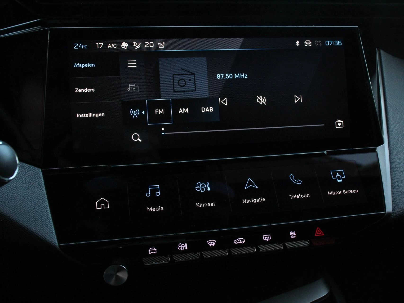 Hoofdafbeelding Peugeot 408