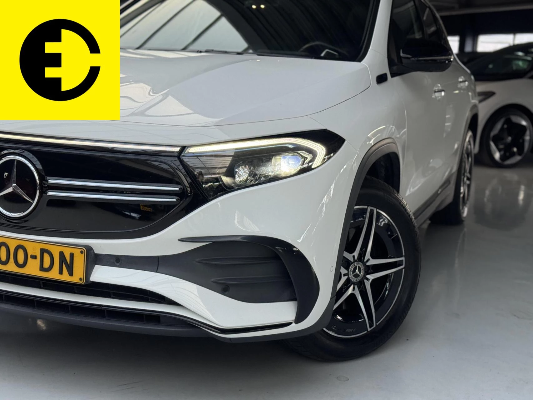 Hoofdafbeelding Mercedes-Benz EQA