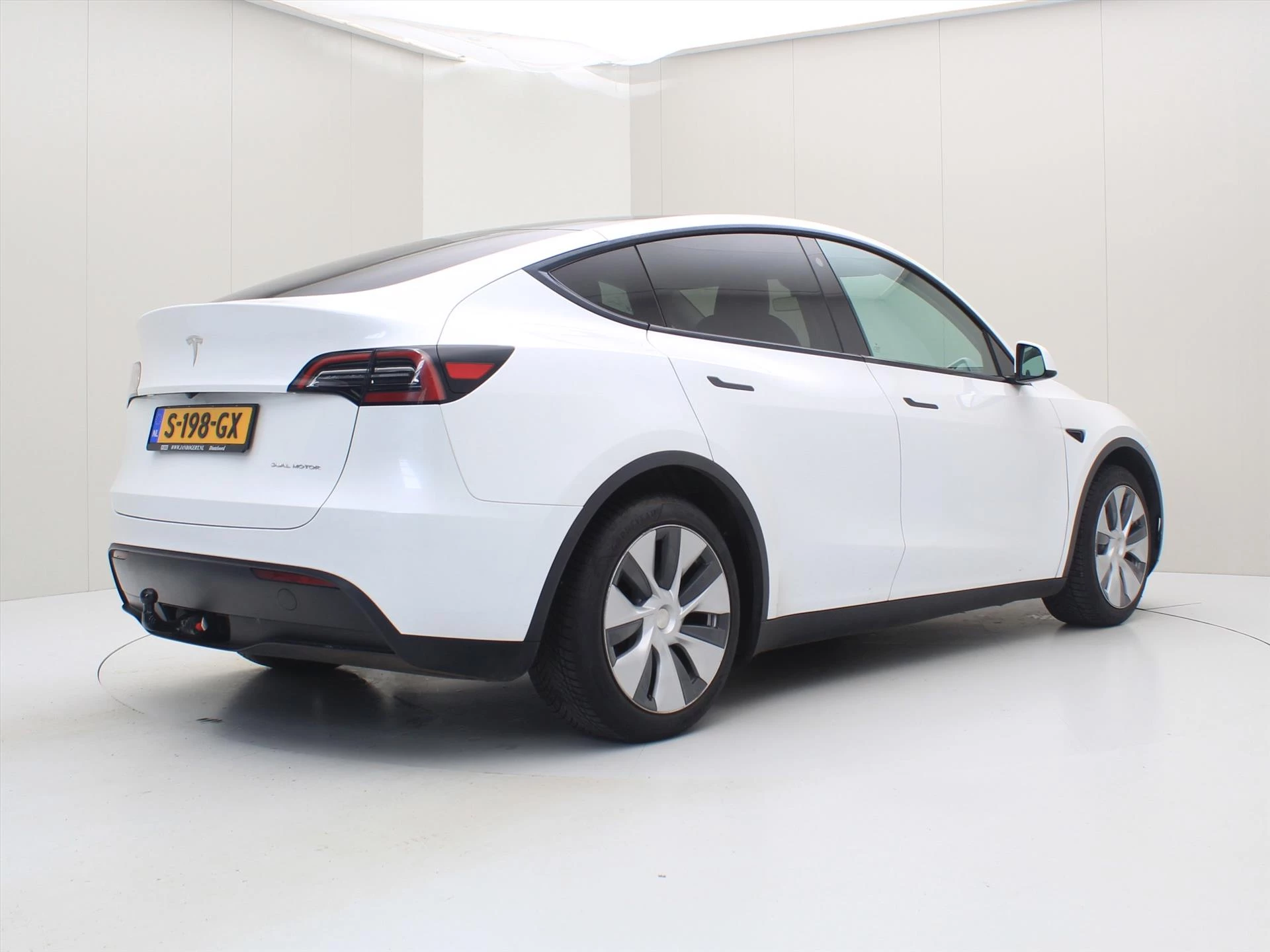 Hoofdafbeelding Tesla Model Y