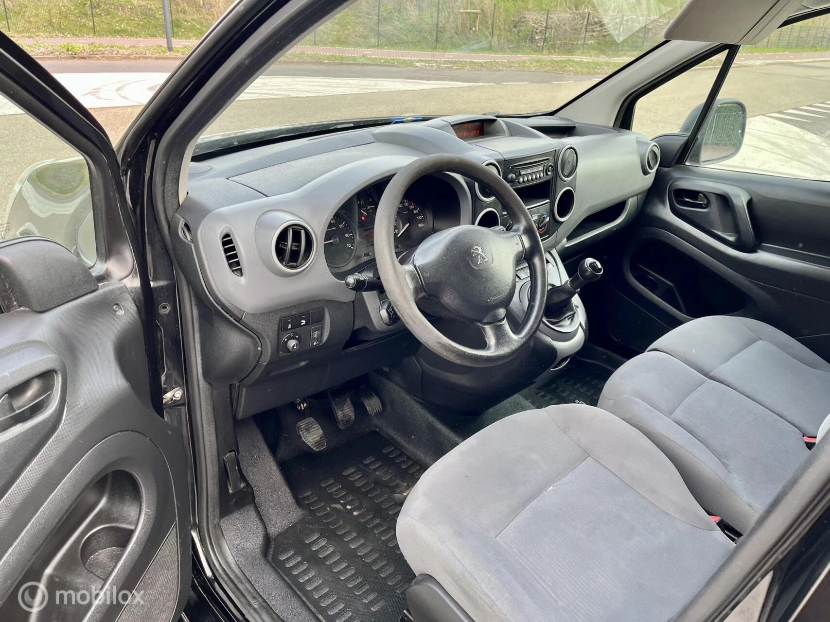 Hoofdafbeelding Peugeot Partner