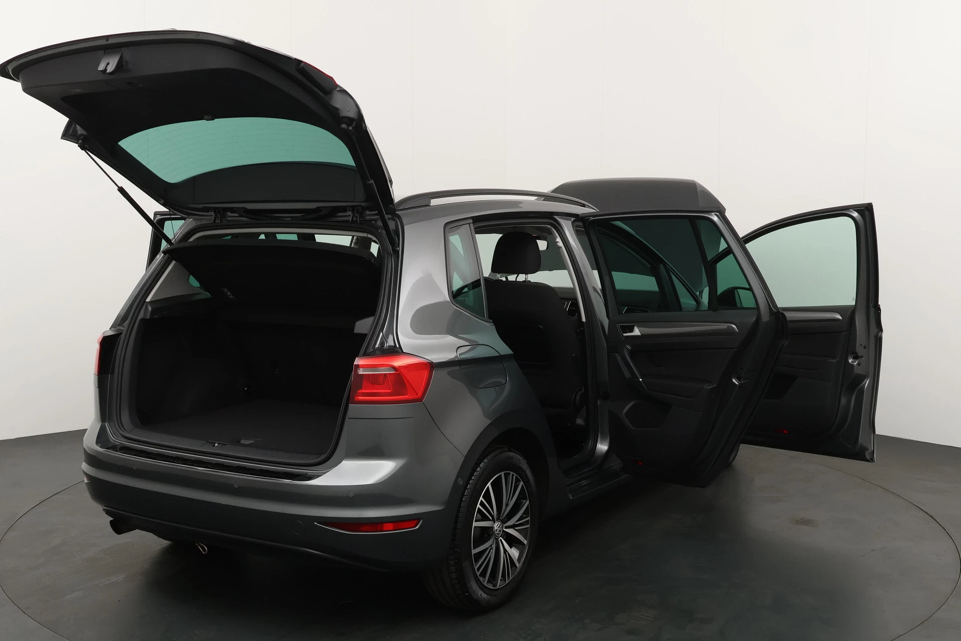 Hoofdafbeelding Volkswagen Golf Sportsvan