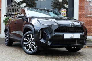 Toyota Yaris Cross 1.5 Hybrid 115 First Edition / Fabrieksgarantie t/m '34 / Stuurverwarming