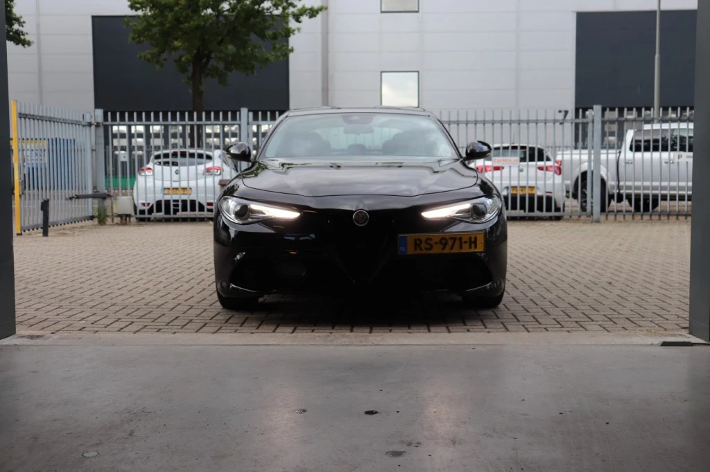 Hoofdafbeelding Alfa Romeo Giulia