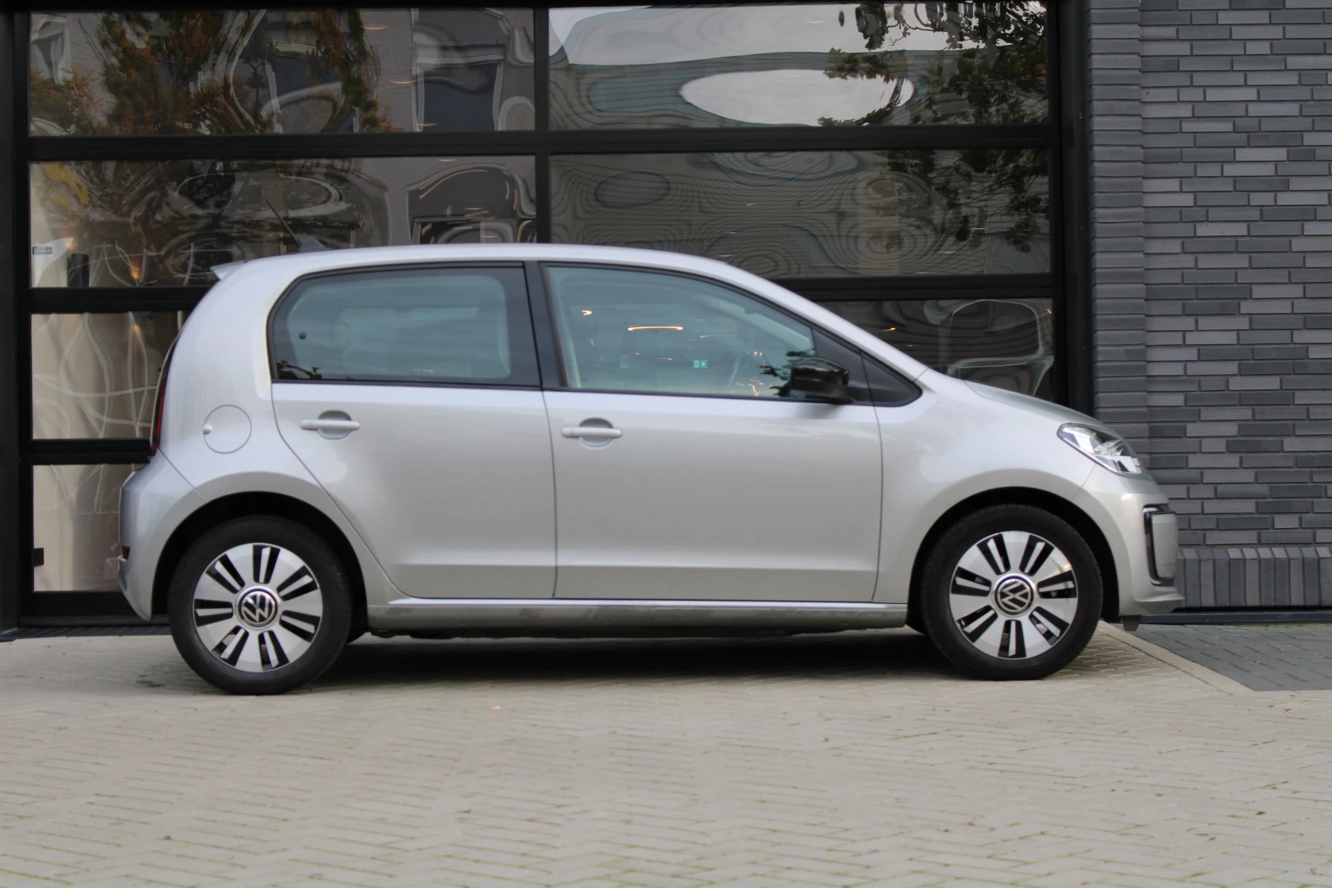 Hoofdafbeelding Volkswagen e-up!