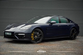 Hoofdafbeelding Porsche Panamera Porsche Panamera 4.0 Turbo / Pano / Stoelklima / Keramisch / Burmester