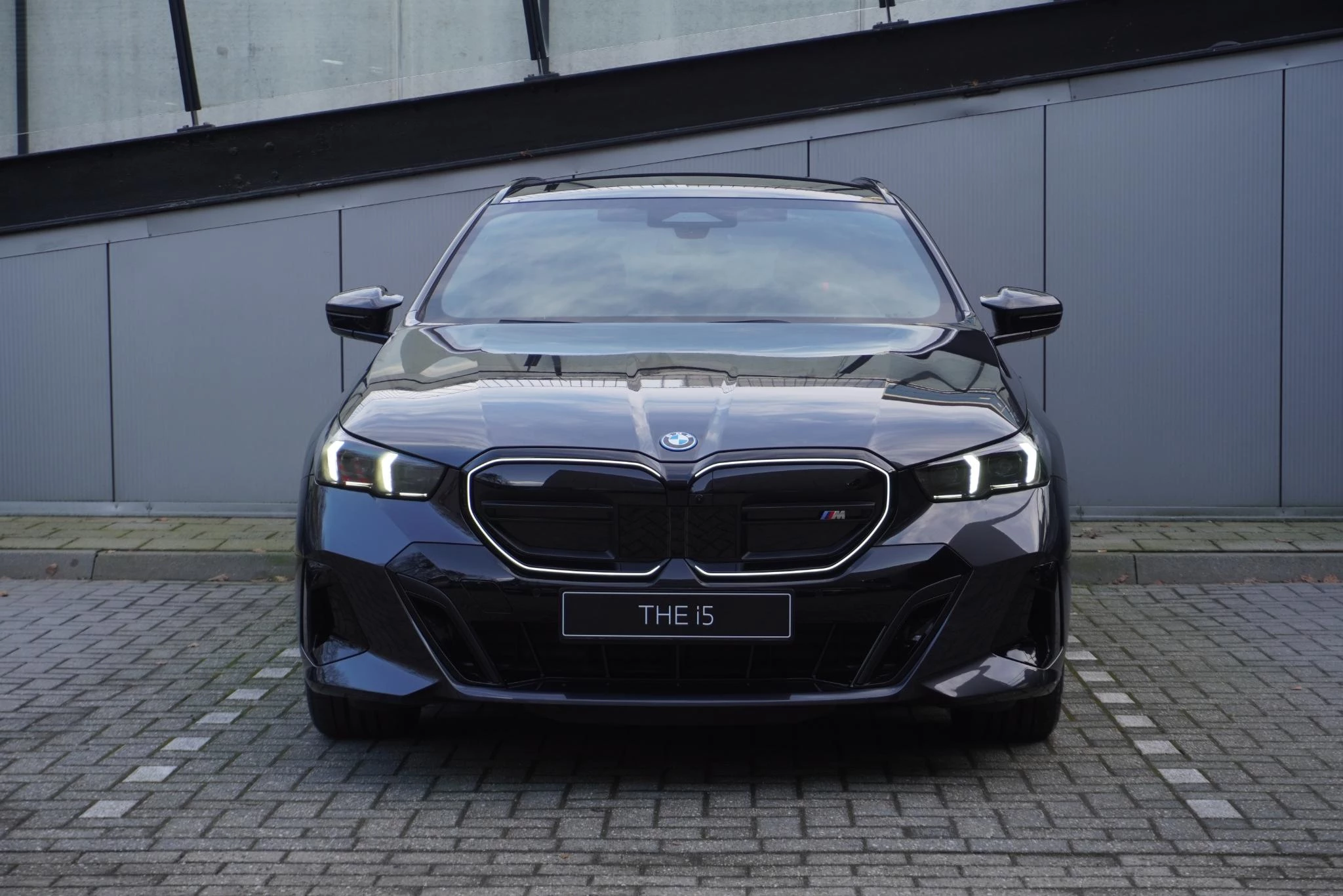 Hoofdafbeelding BMW i5