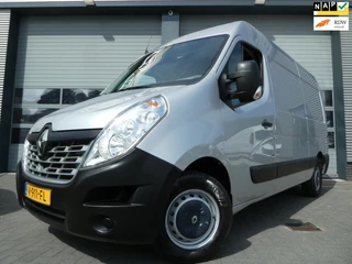 Hoofdafbeelding Renault Master Renault Master T35 2.3 dCi L2H2 Euro 6, Airco Navigatie, 3-Zits, Trekhaak.