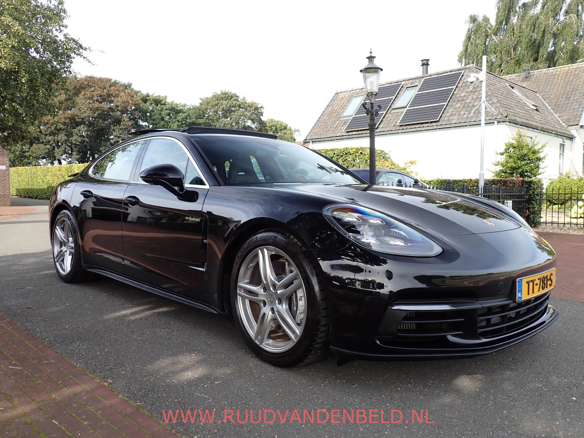 Hoofdafbeelding Porsche Panamera