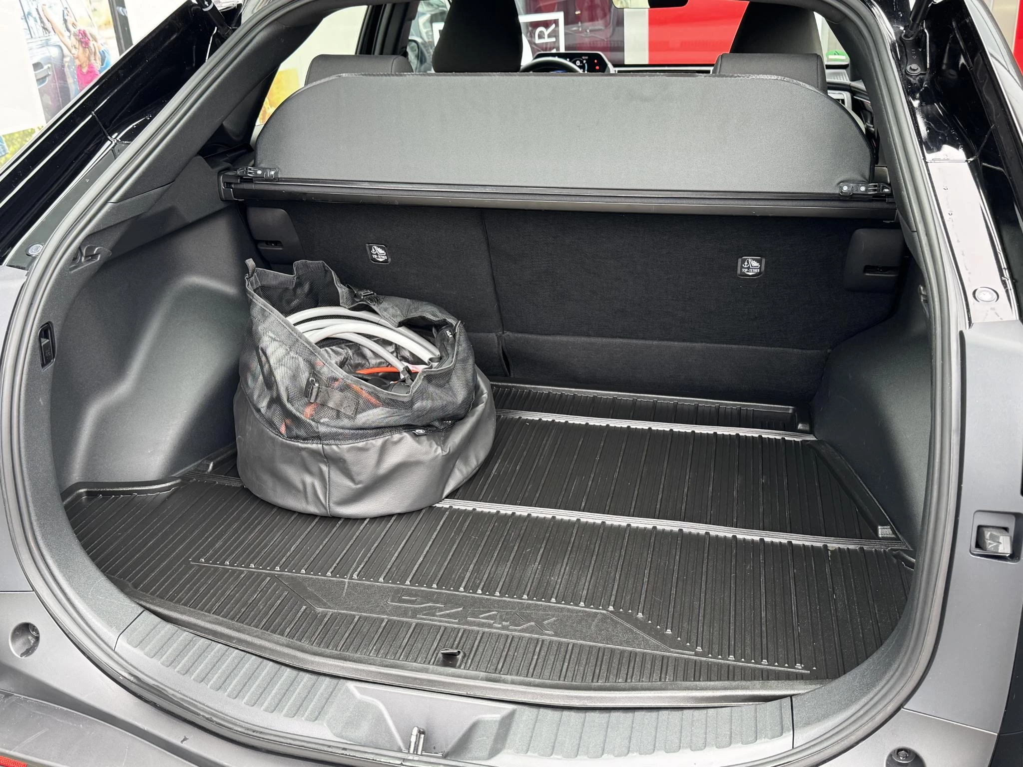 Hoofdafbeelding Toyota bZ4X