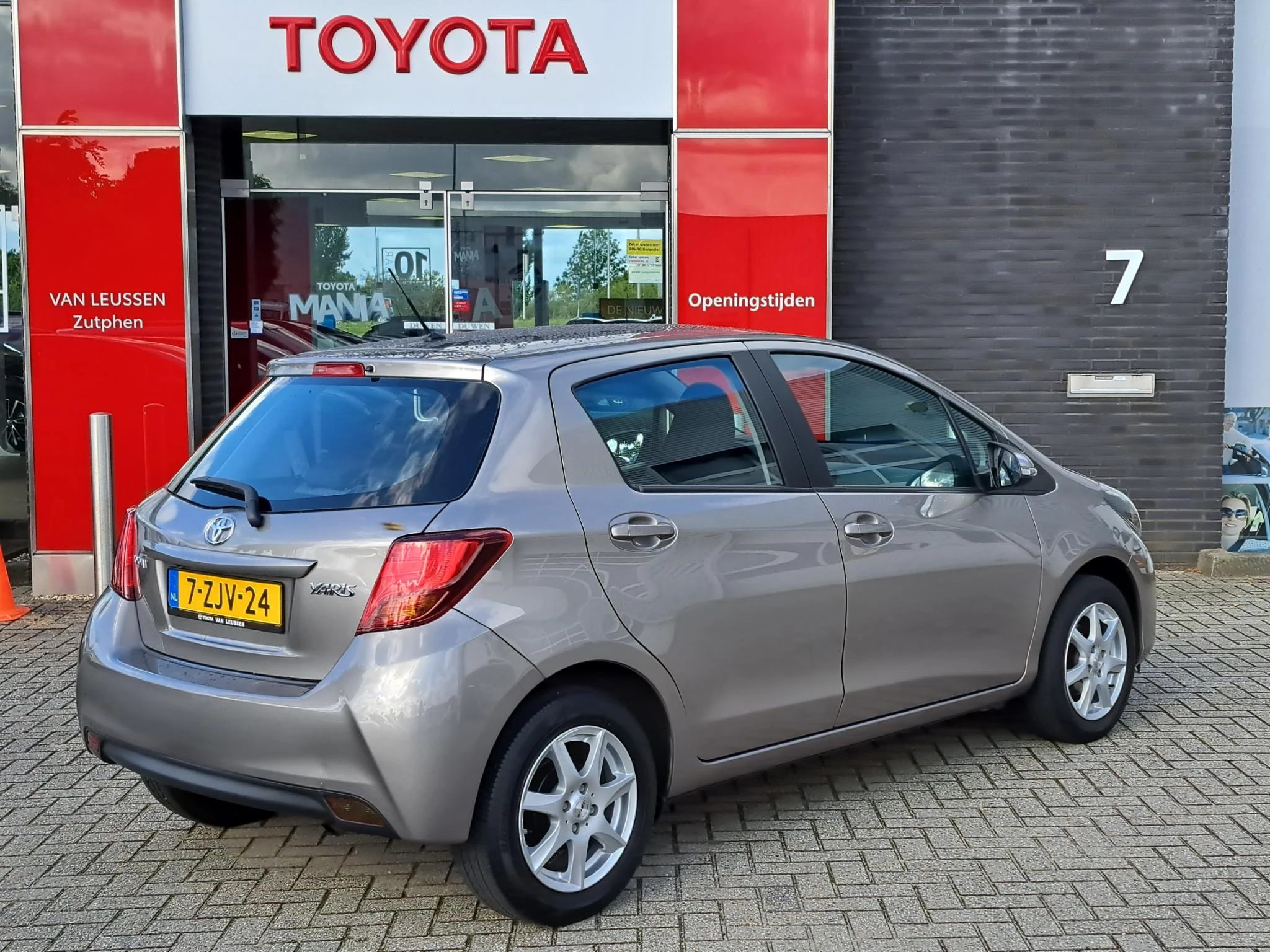 Hoofdafbeelding Toyota Yaris