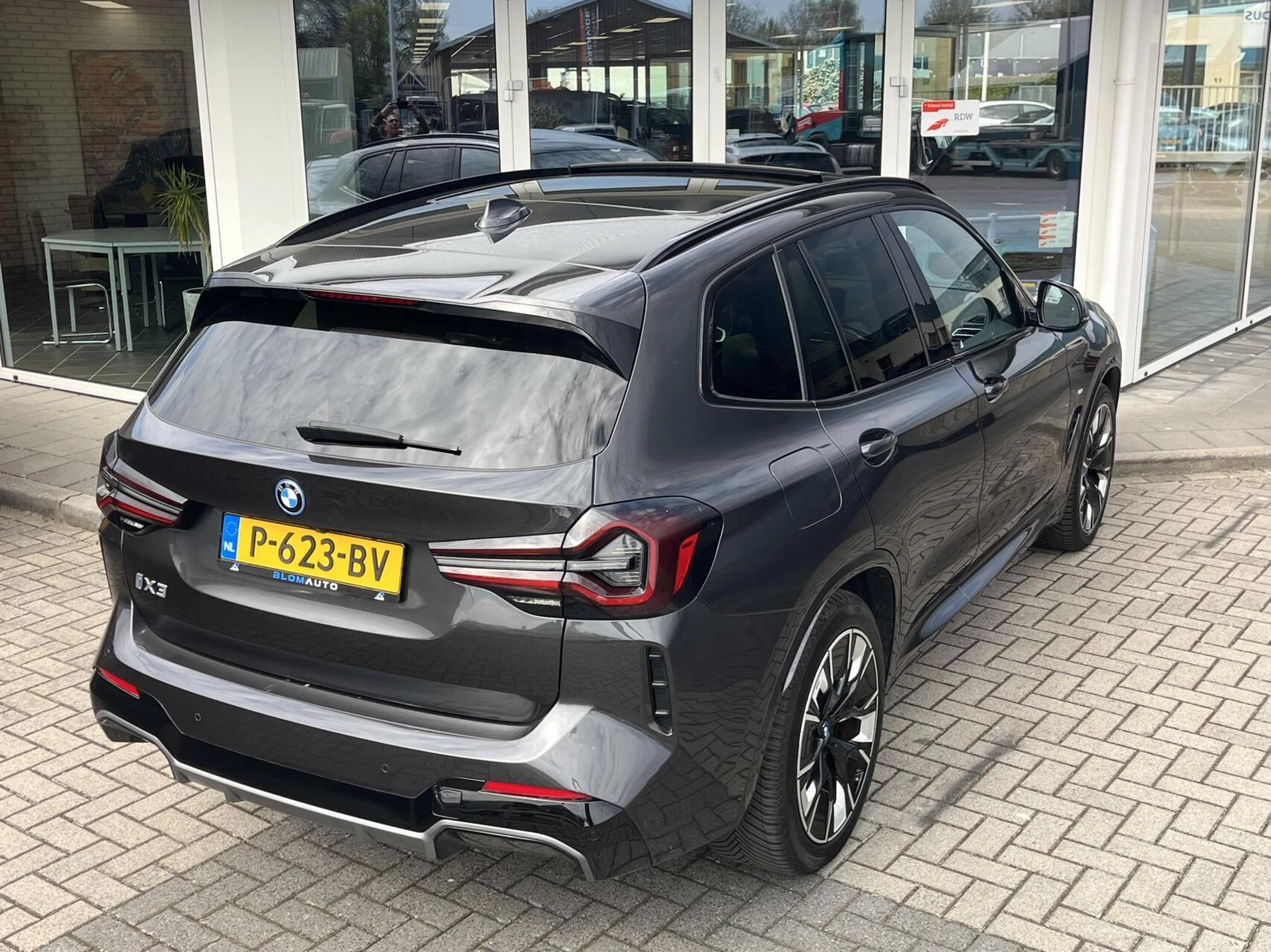 Hoofdafbeelding BMW iX3