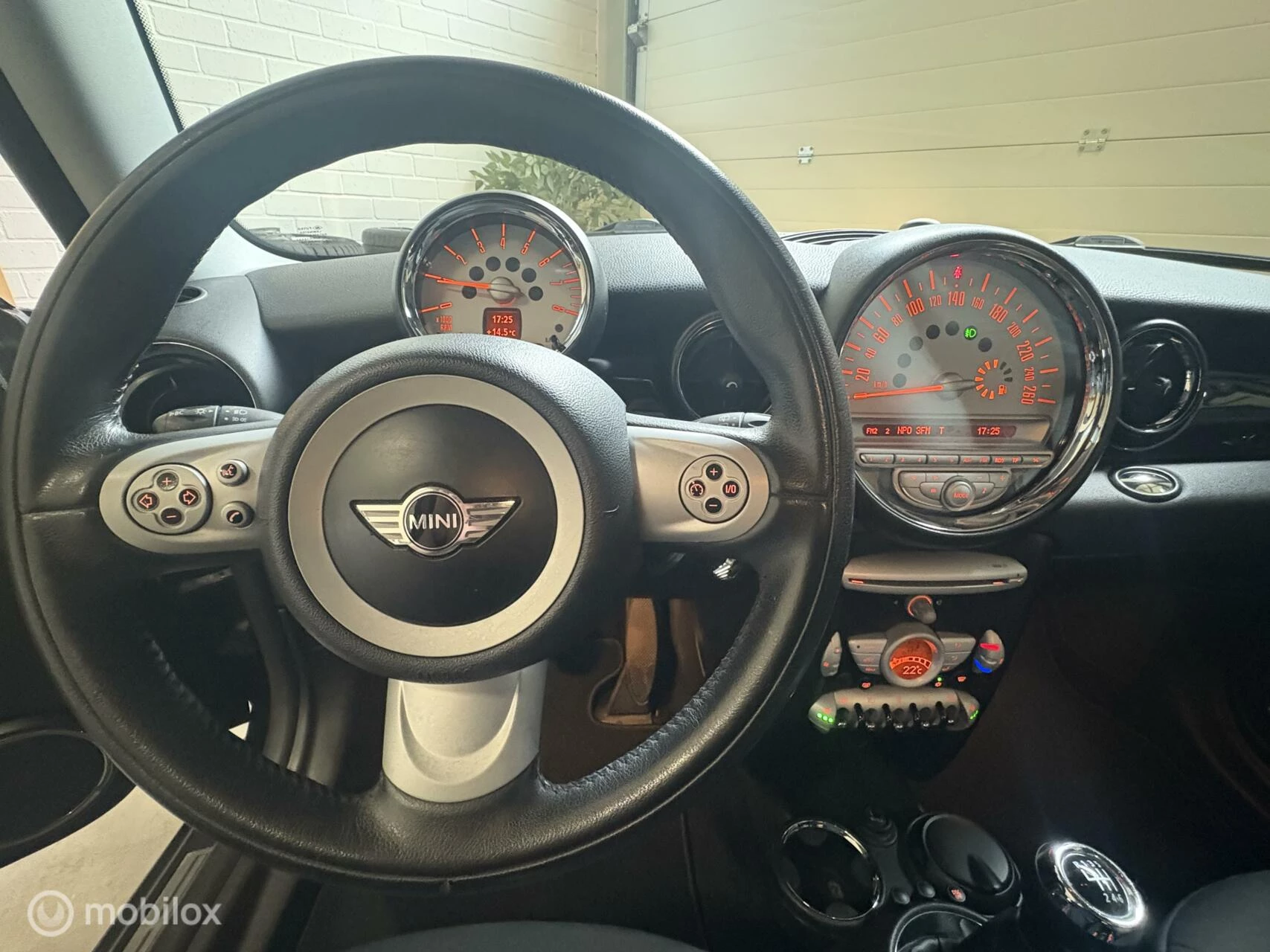 Hoofdafbeelding MINI One