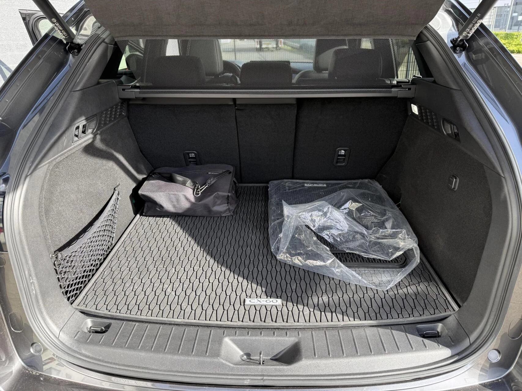 Hoofdafbeelding Mazda CX-60