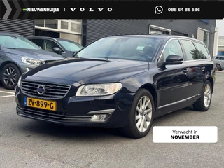 Volvo V70 T5 Summum Automaat | Leder | Bi-Xenon | Memory | Schuif/kanteldak | Parkeersensoren v+a |