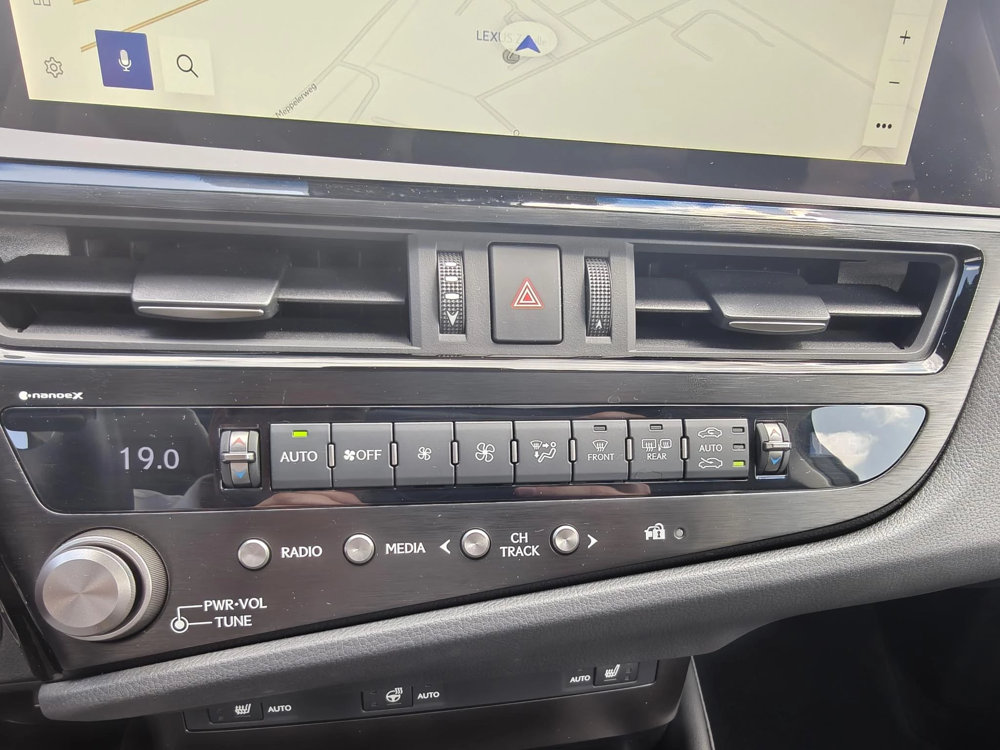 Hoofdafbeelding Lexus ES